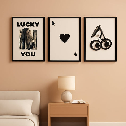Poker Wall Art Set Queen Of Hearts Framed Retro Prints